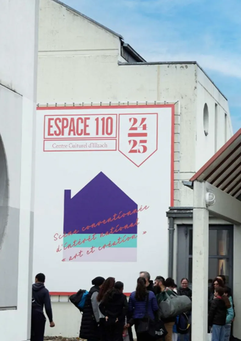 Espace 110